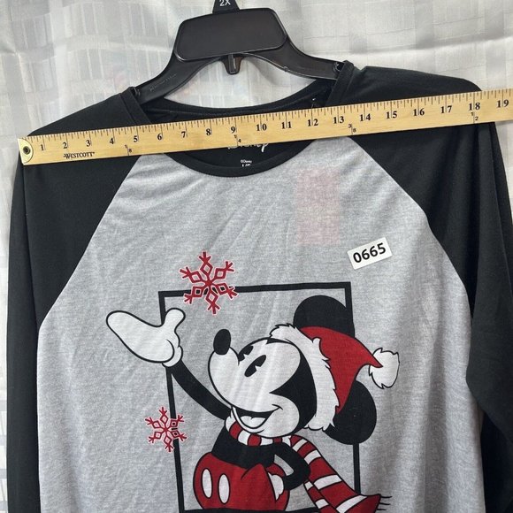 Disney NWT Mickey Pajama Top For Men Sz Large Super Comfy! Color Gray N Black - Picture 4 of 10